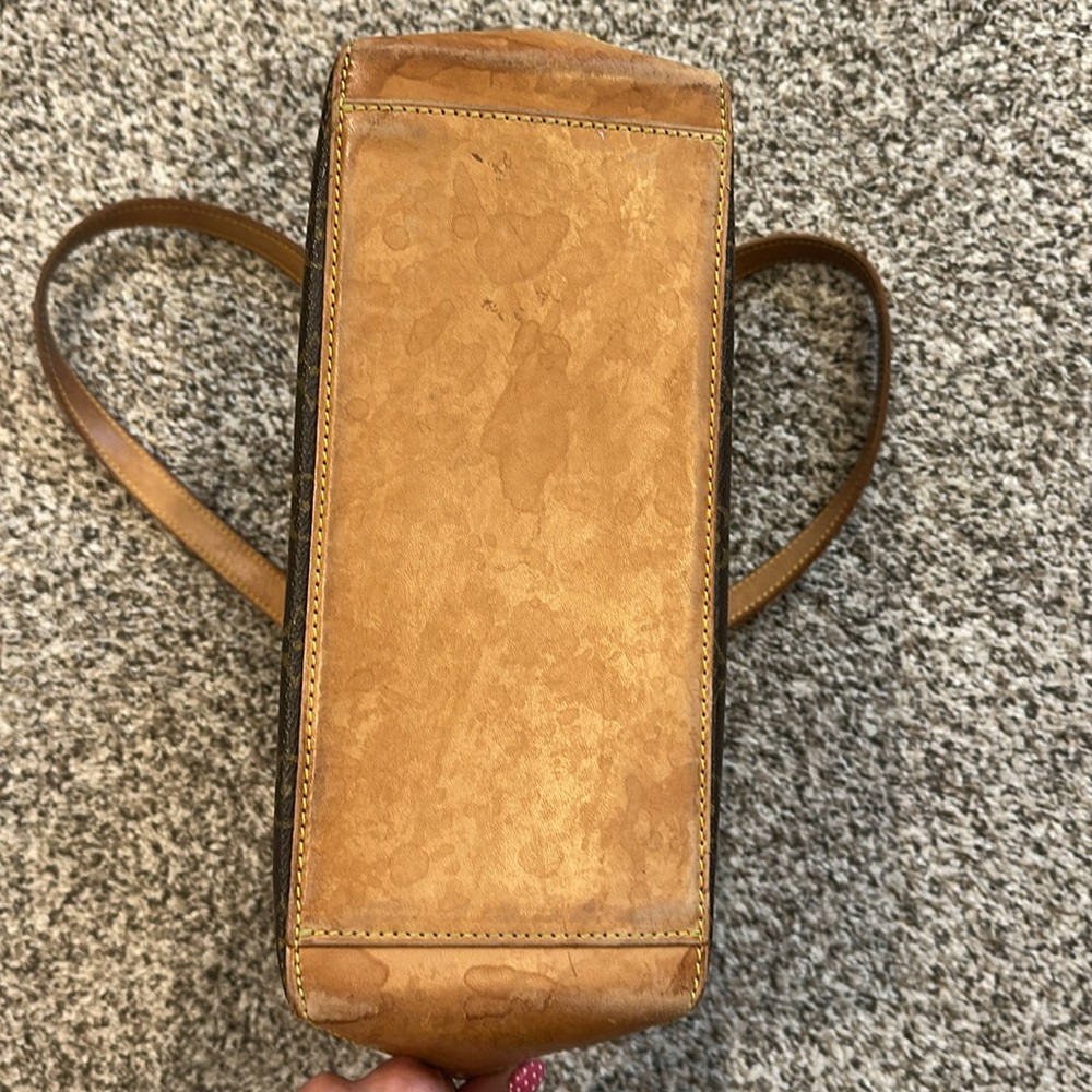 Refurbished authentic Louis Vuitton monogram tote. - Picture 3 of 5